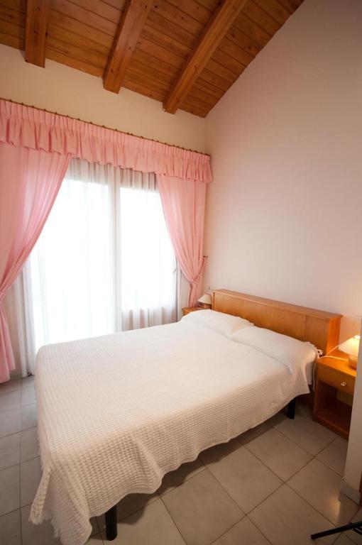 Apartamentos Siglo XXI - Ancla Sant Feliu de Guíxols Szoba fotó